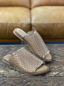 Rilassare Doja Coconut/Tan Weave Slide