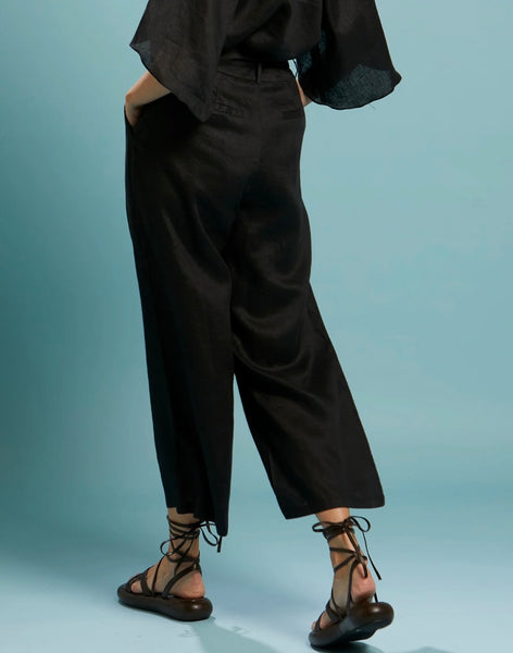 FATE & BECKER Exhale Belted Wide Leg Pant Black