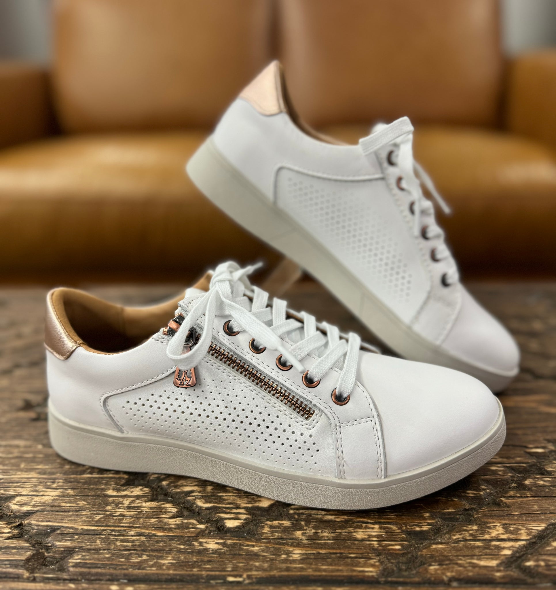 Hush Puppies Mimosa Perf White/Copper Sneaker