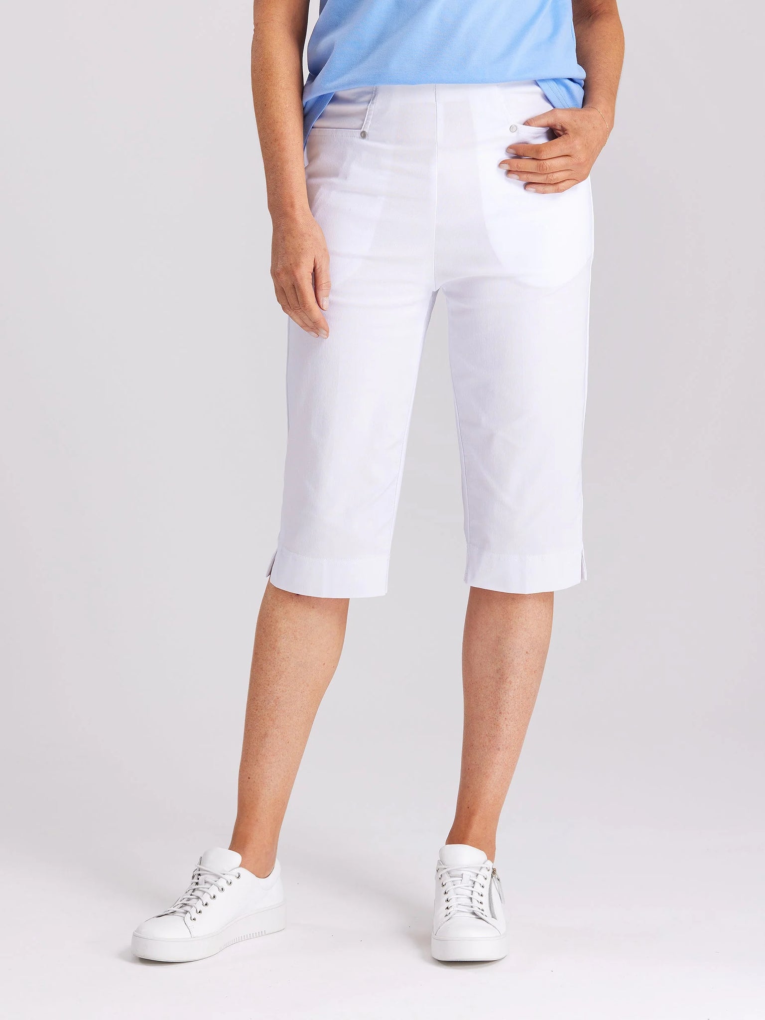 Black Pepper Liberty Long Short White BA4401