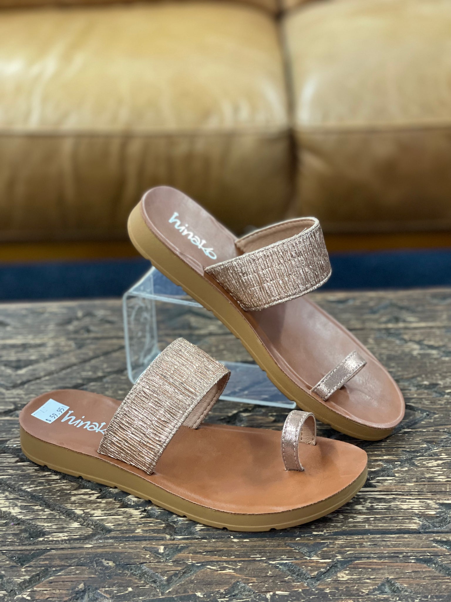 Hinako Vista Rose Gold Slide