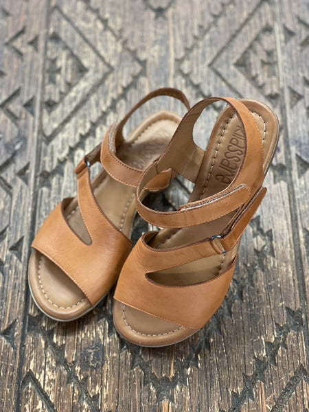 Rilassare Tainting Tan Sandal