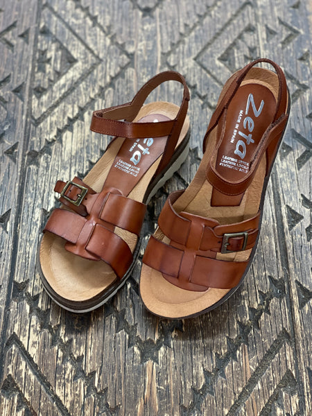 Zeta Leila Cuero Sandal