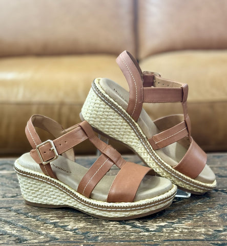 Hush Puppies Andros Nutshell Wedge