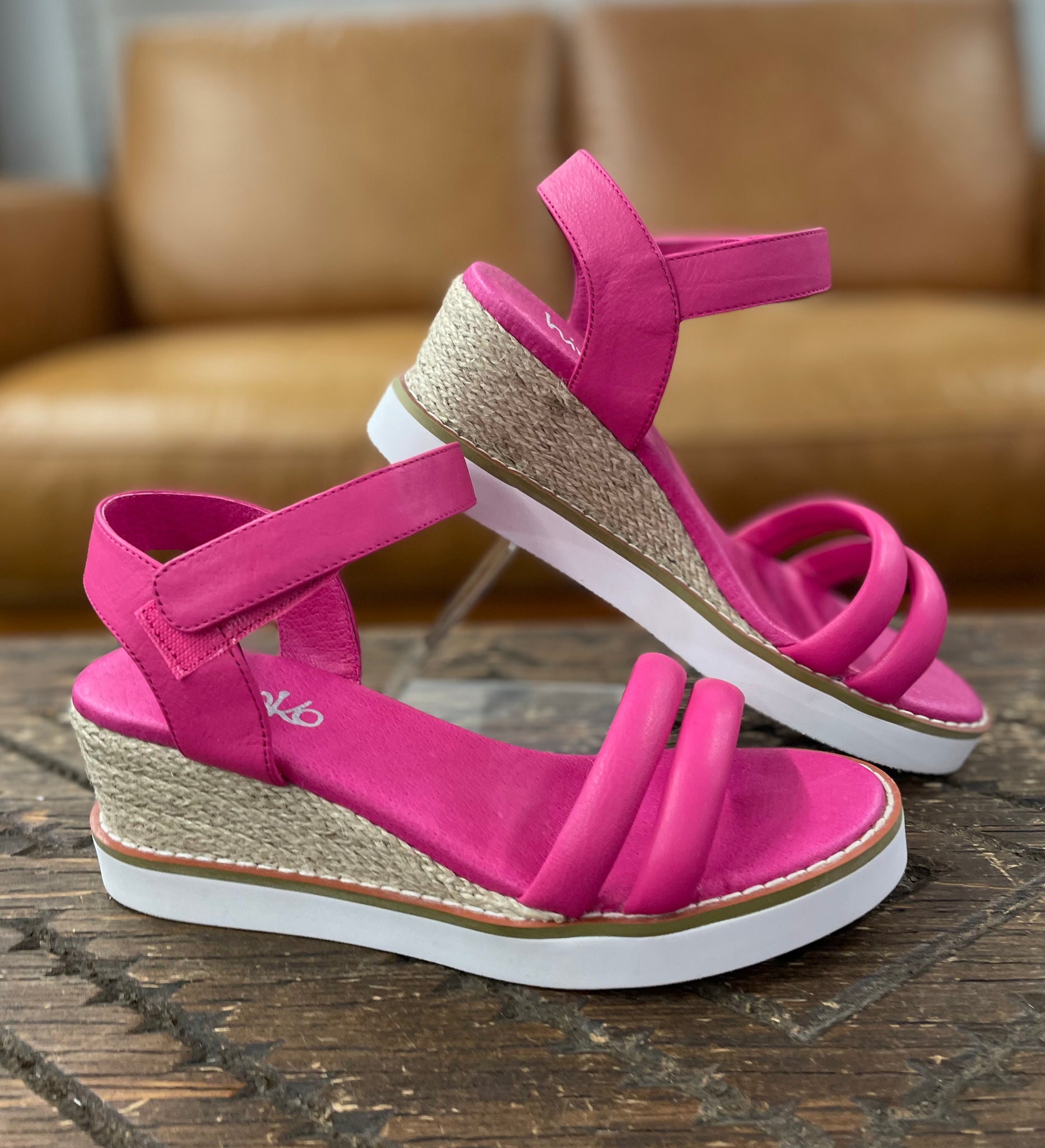 Fuchsia top wedge heels