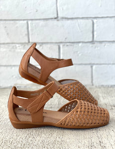 L’eclipse Drastic Tan Sandal