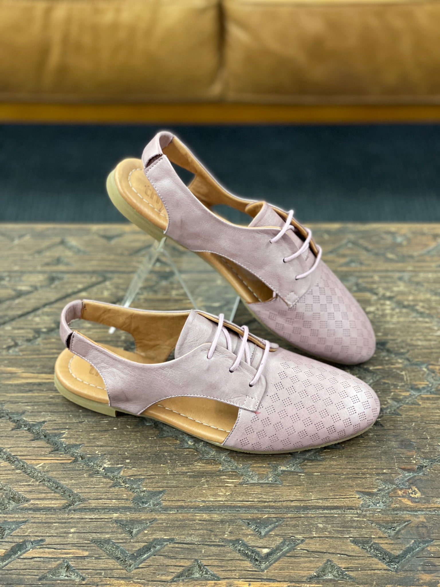 Thyme & Co Tract Dusky Pink