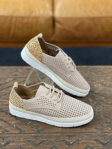 Cherry Crope Nude Sneaker