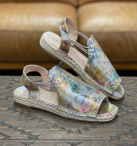 Supersoft Pina-Su Pewter Floral Sandal
