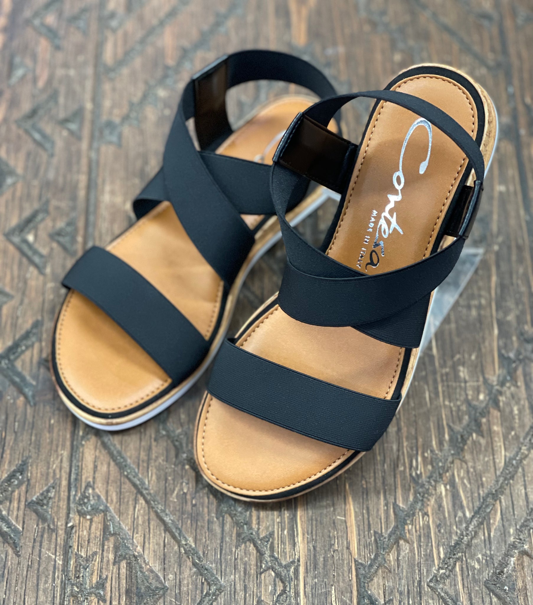 Contesa Priola Black Sandal