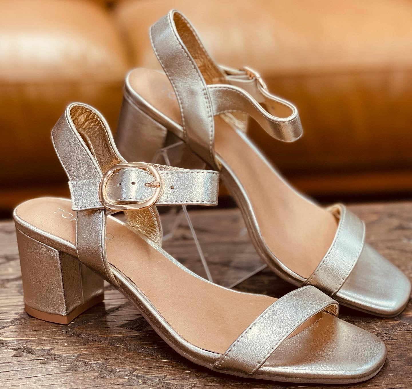 Top End Geonn-To Pale Gold Heel