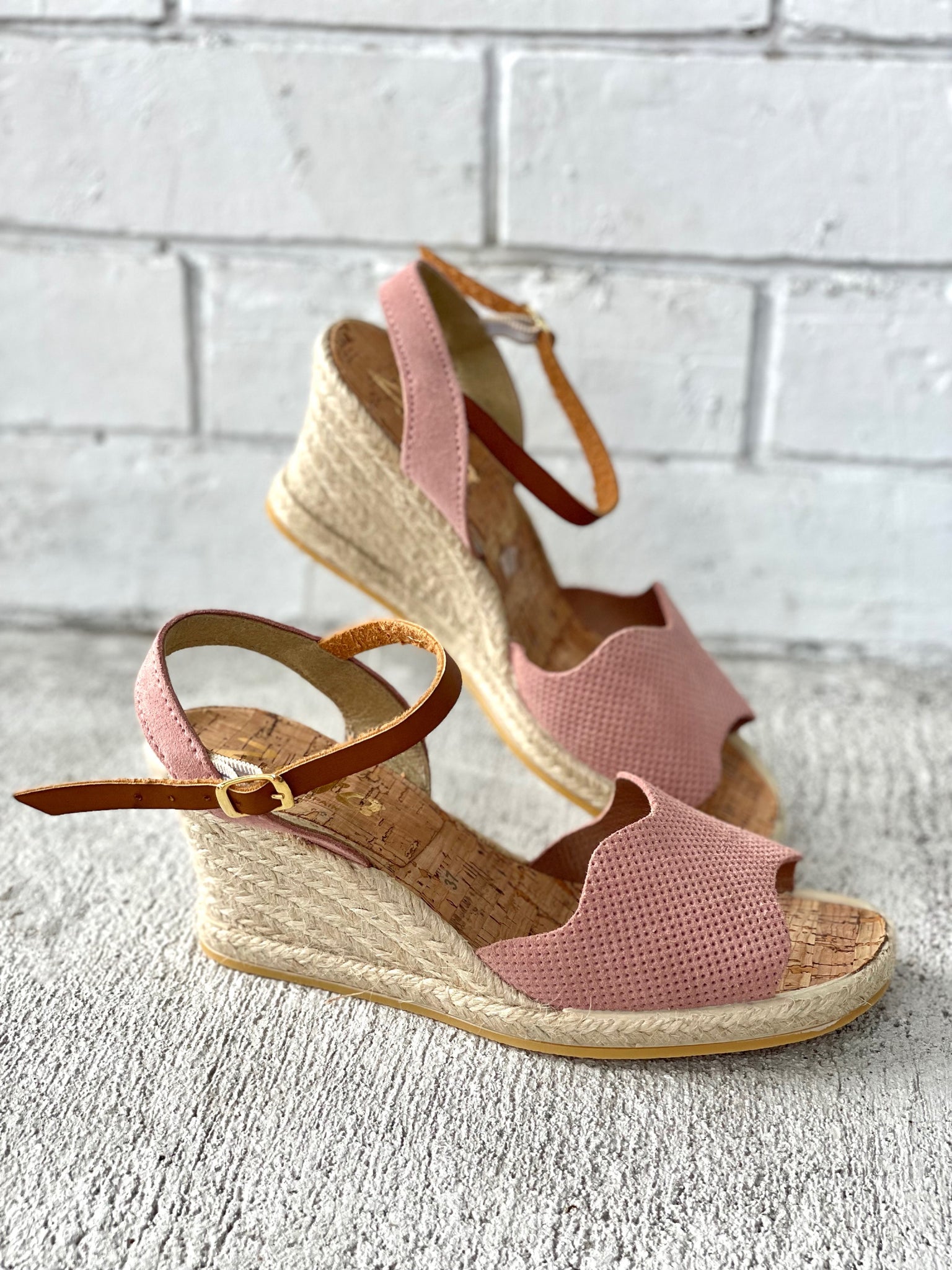 Zeta Sweet Pink Wedge