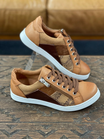 Cabello EG01 Tan Sneaker